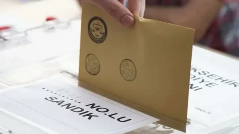 AK Parti erken seçim için tarih verdi: 1 haftalık formülle Erdoğan yeniden aday