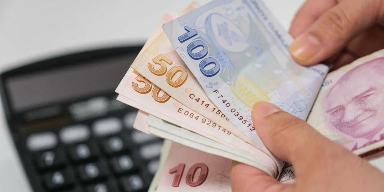 Bakan Şimşek'ten emekli ve memur maaş zam oranını açıkladı!