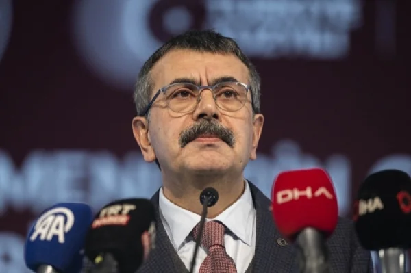 Bakan Tekin’den öğretmenlere kılık kıyafet hatırlatması: "Kararlıyız"