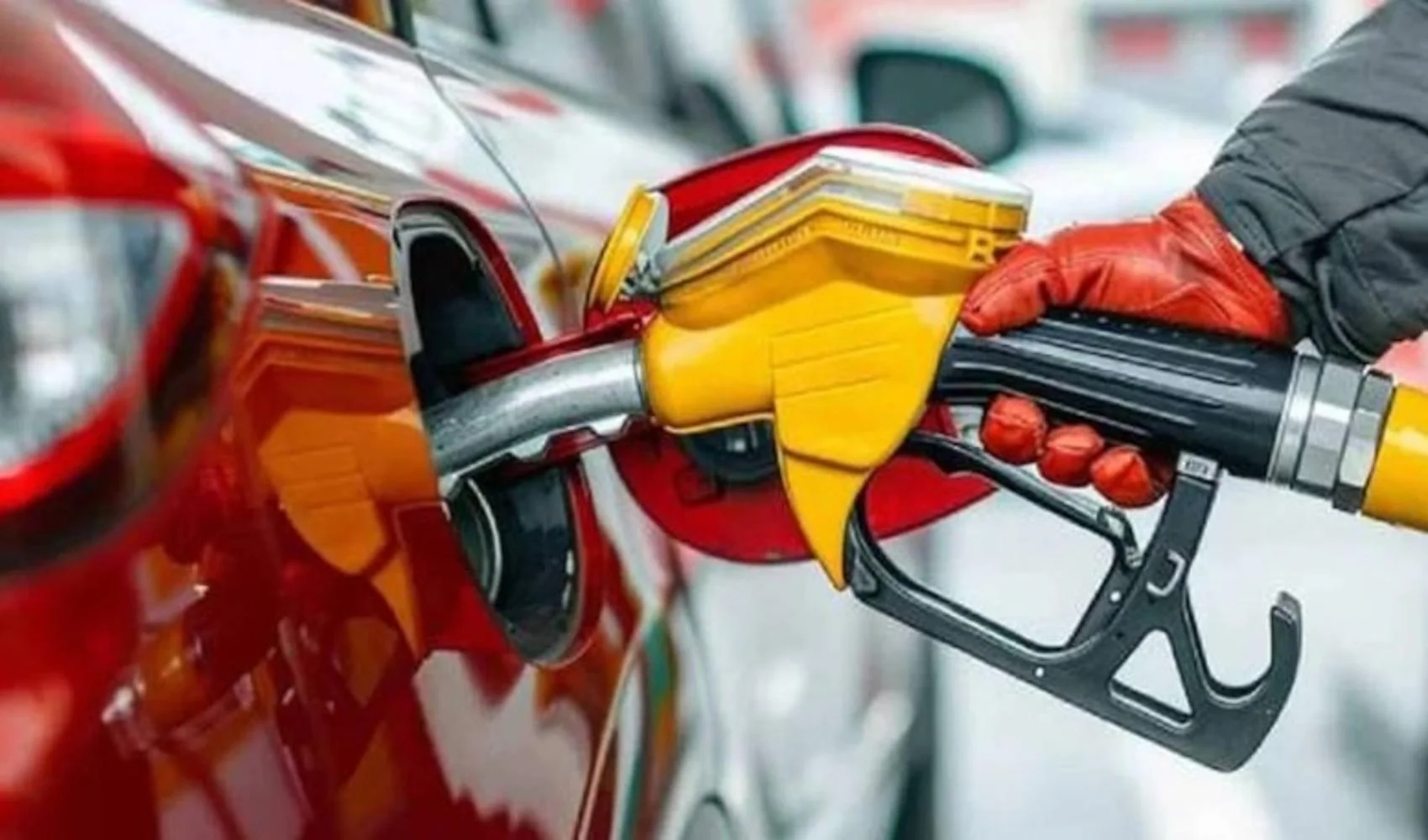 Benzin, mazot ve LPG’ye gece yarısı ÖTV zammı geliyor