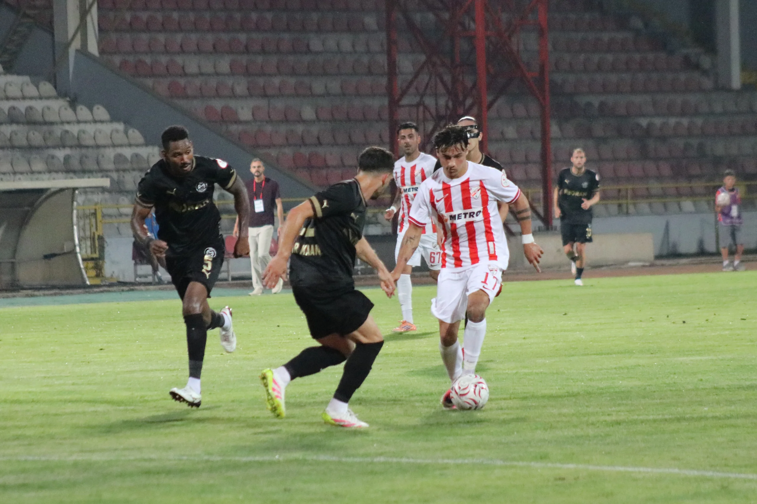 Boluspor'da neler oluyor? 6 maçta 0 puan, son sıra