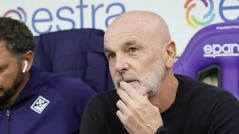 Bordo-mavililerde Stefano Pioli sesleri: Milan’ın efsanesi TS’ye yakın