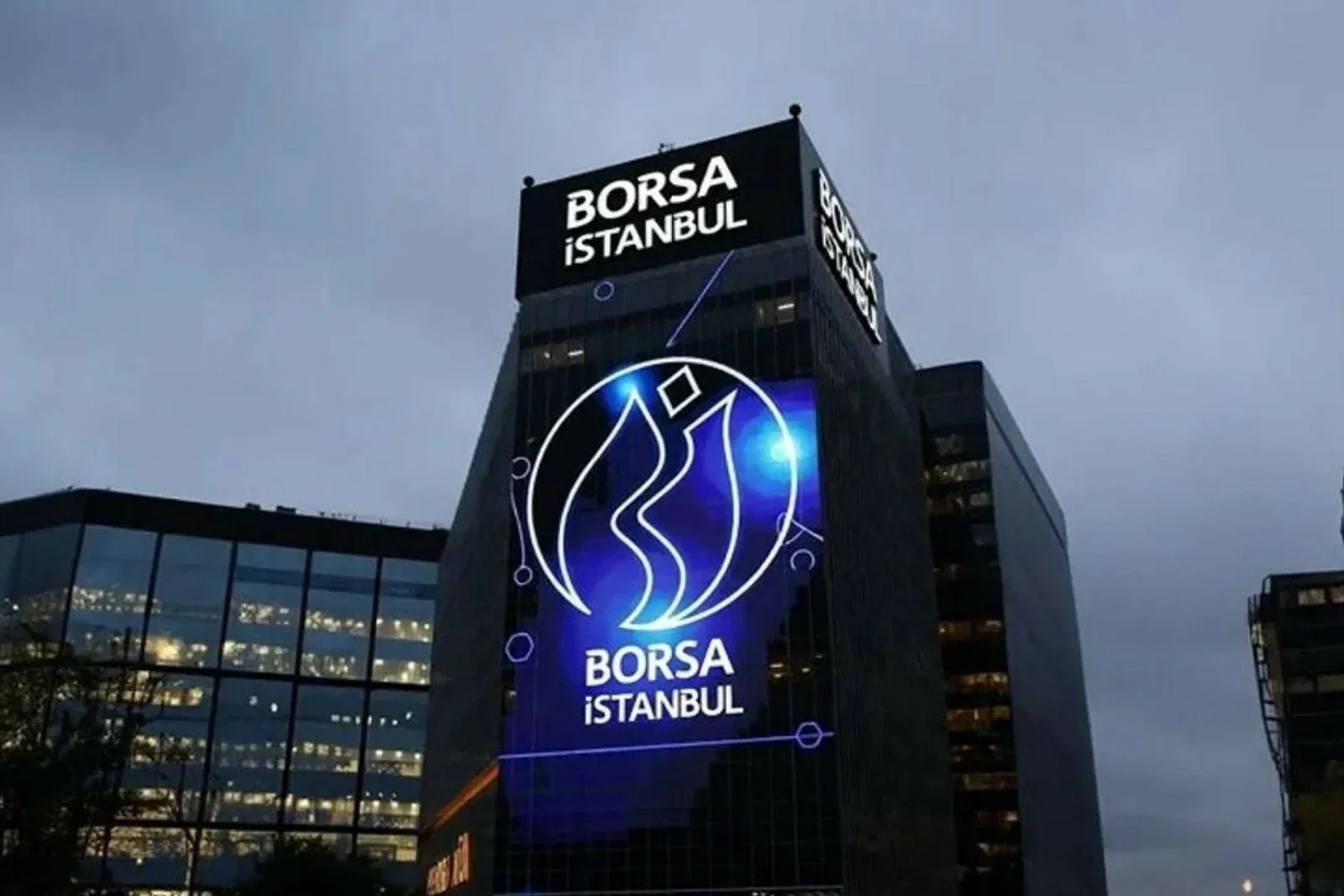 Borsa İstanbul'da manipülasyon operasyonu! 15 kişi gözaltına alındı