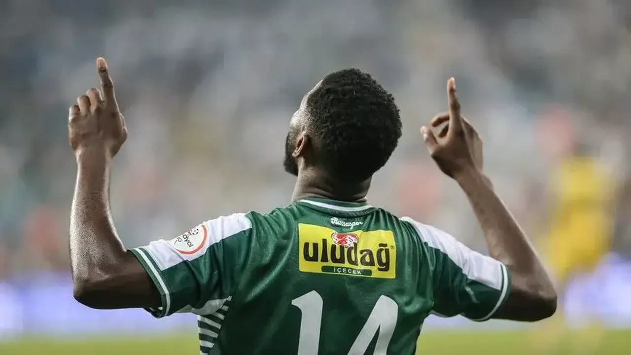 Bursaspor'un yeni yıldızı Iheanacho her maçta gol atıyor!