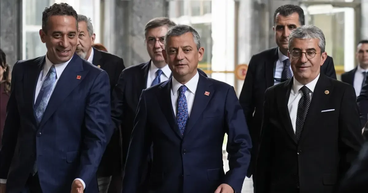 can-atakli-duyurdu-yeni-parti-ye-gecenler-chp-ye-donmek-istiyor-1.webp