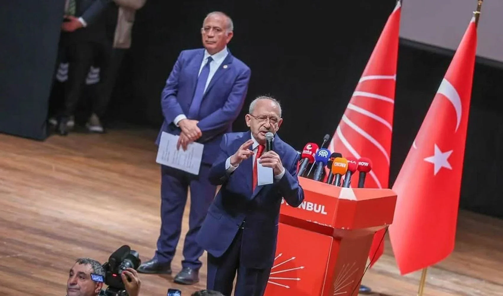 CHP İstanbul İl Başkanlığı için 3 isim gündemde!