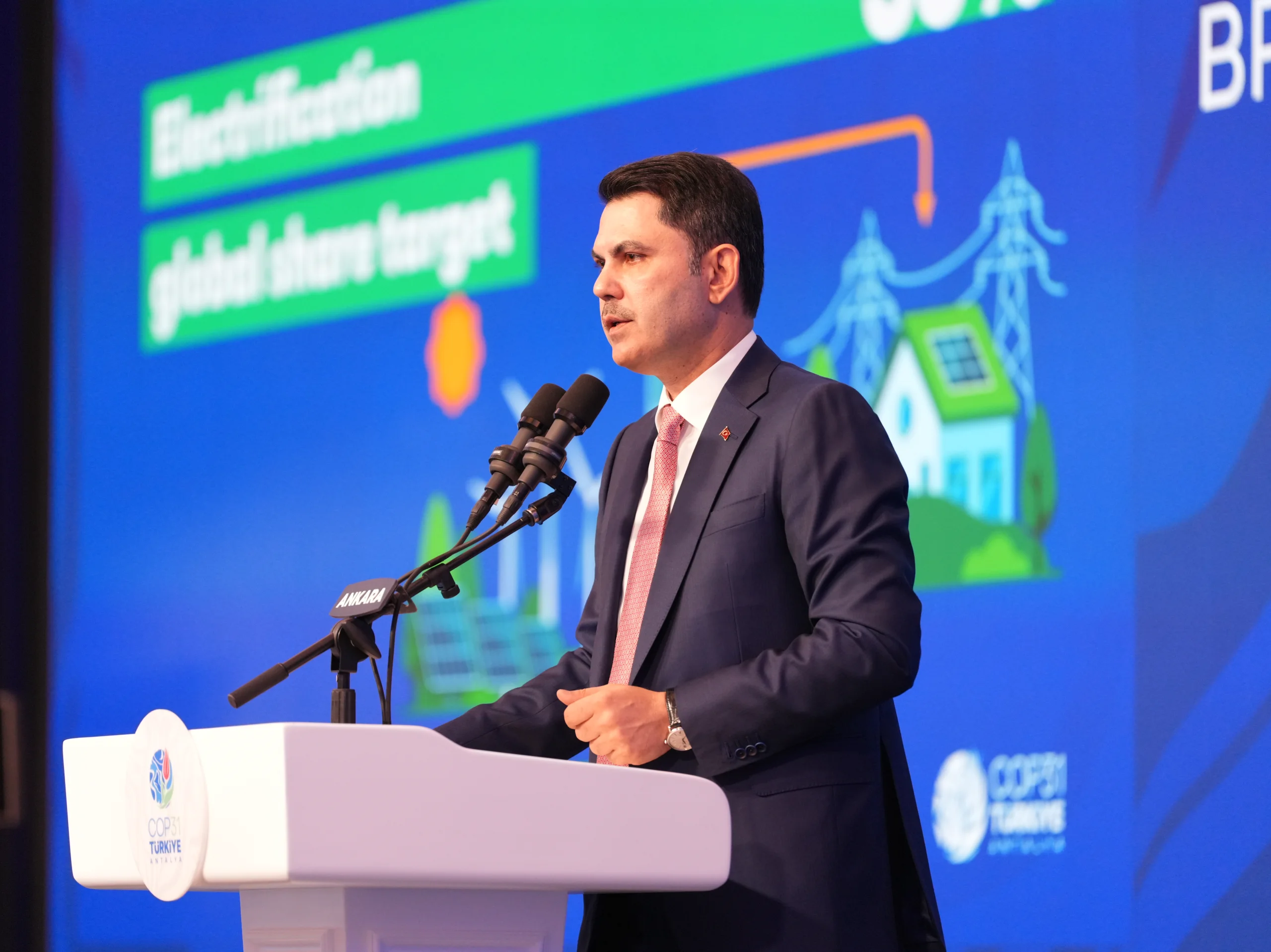 cop31-baskani-bakan-kurum-antalya-da-kuresel-imeceyi-kuracagiz-1.webp