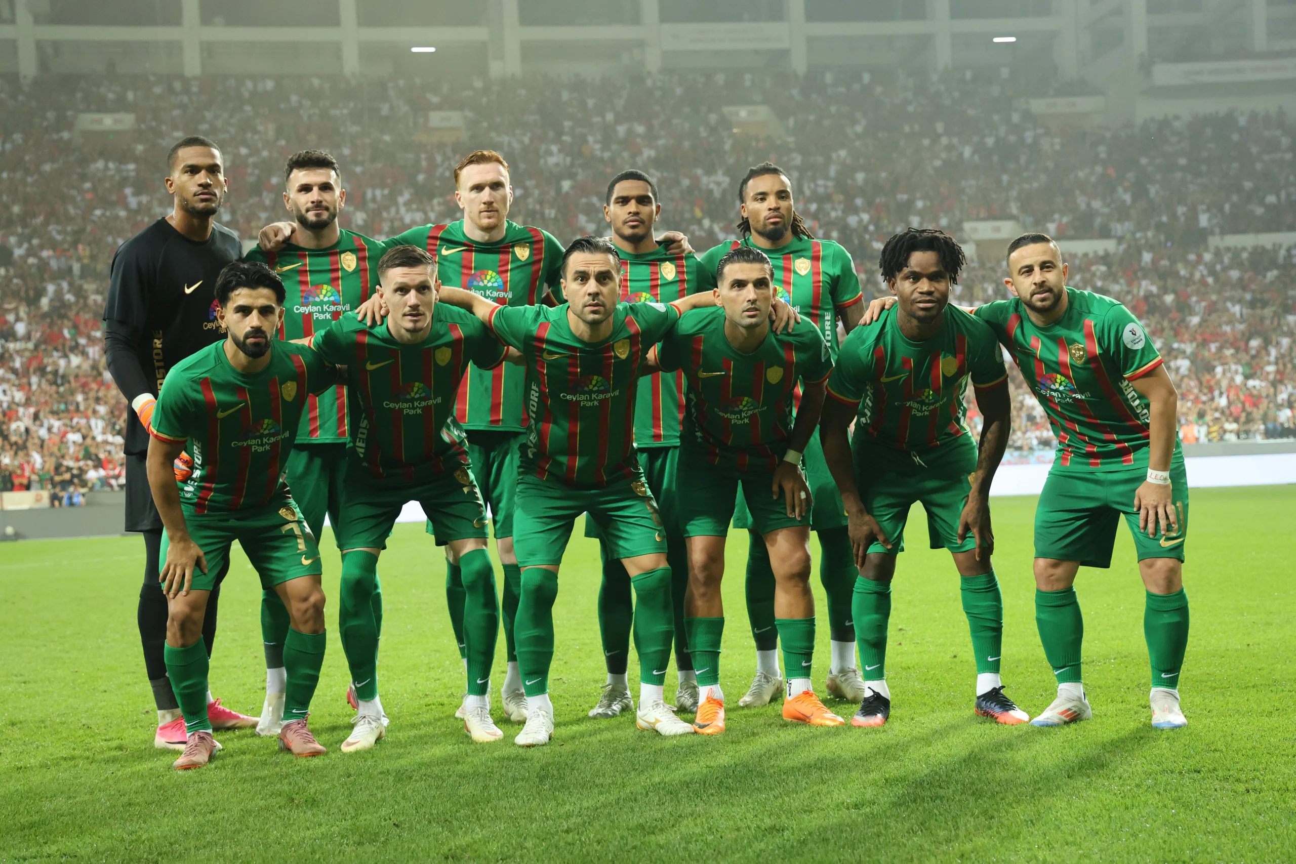 Diyarbakır'da tarihi gece! Amedspor Beşiktaş'ı 3-2 devirdi