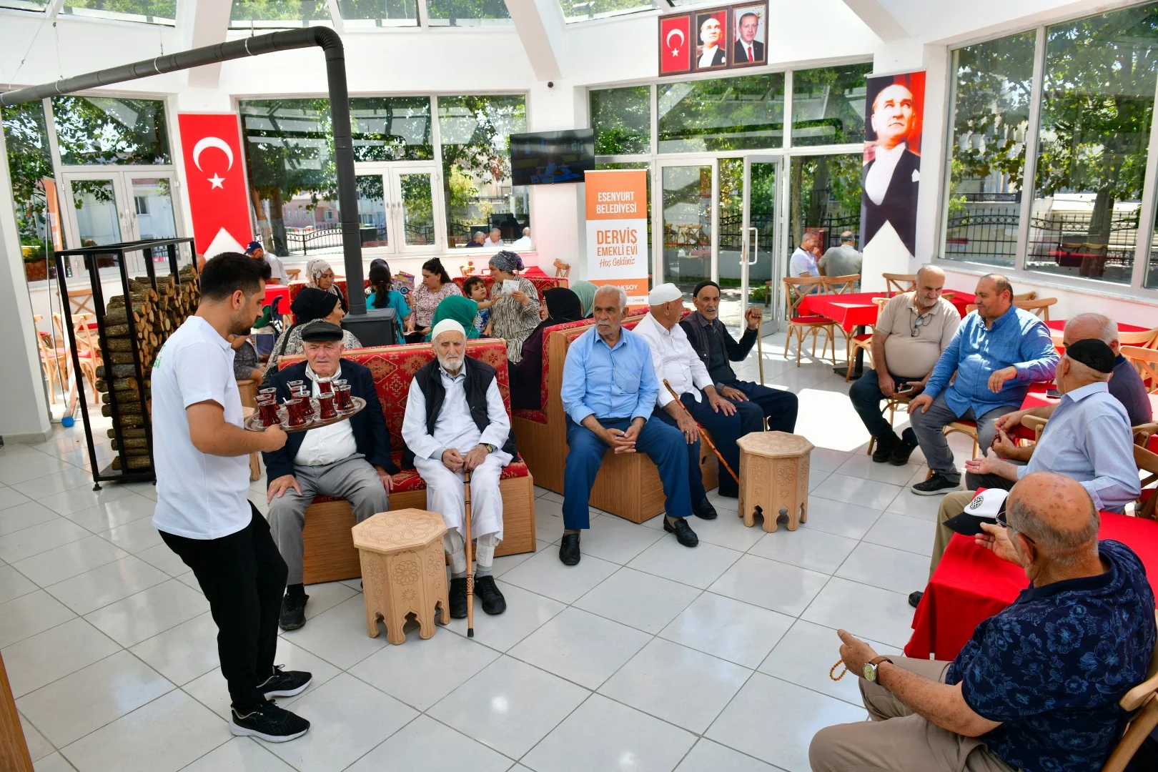 esenyurt-a-emekli-evi-acildi-cay-5-turk-kahvesi-20-tl-1.webp