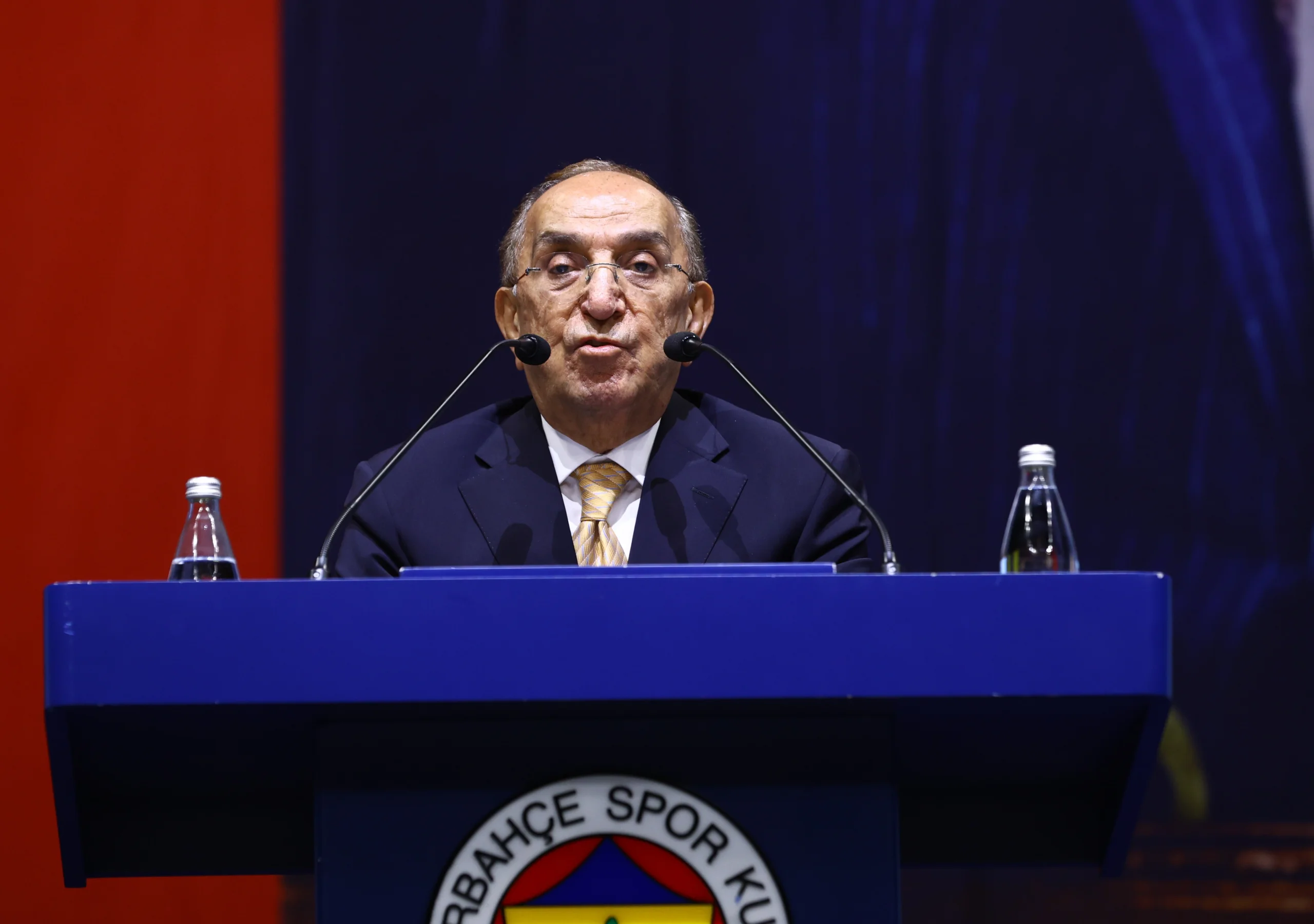 Fenerbahçe'de stadyum için 50 milyon Euro'luk fedakarlık: Nihat Özbağı kimdir?