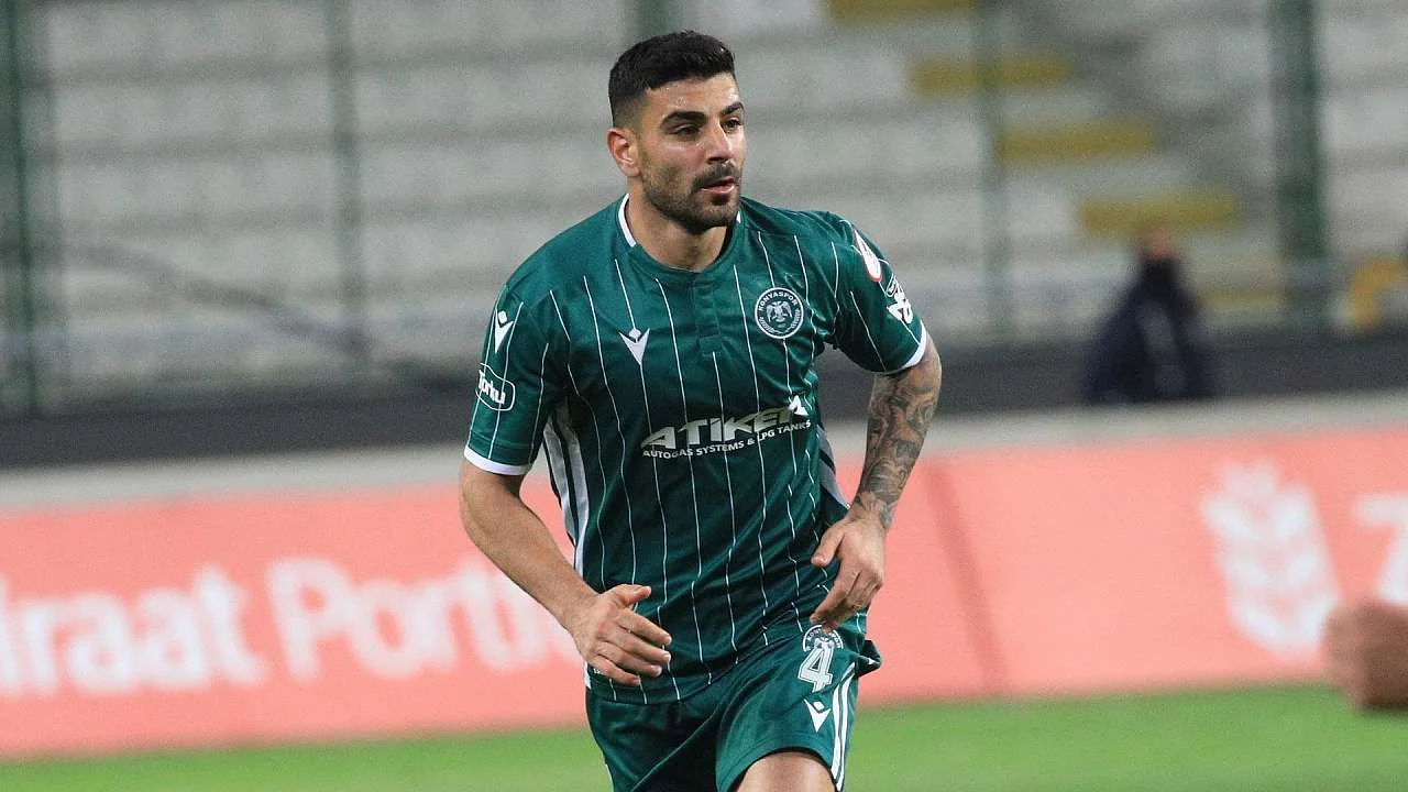 fenerbahce-nin-ilk-teklifi-konyaspor-dan-ret-yemisti-adil-demirbag-icin-yeni-teklif-2.webp