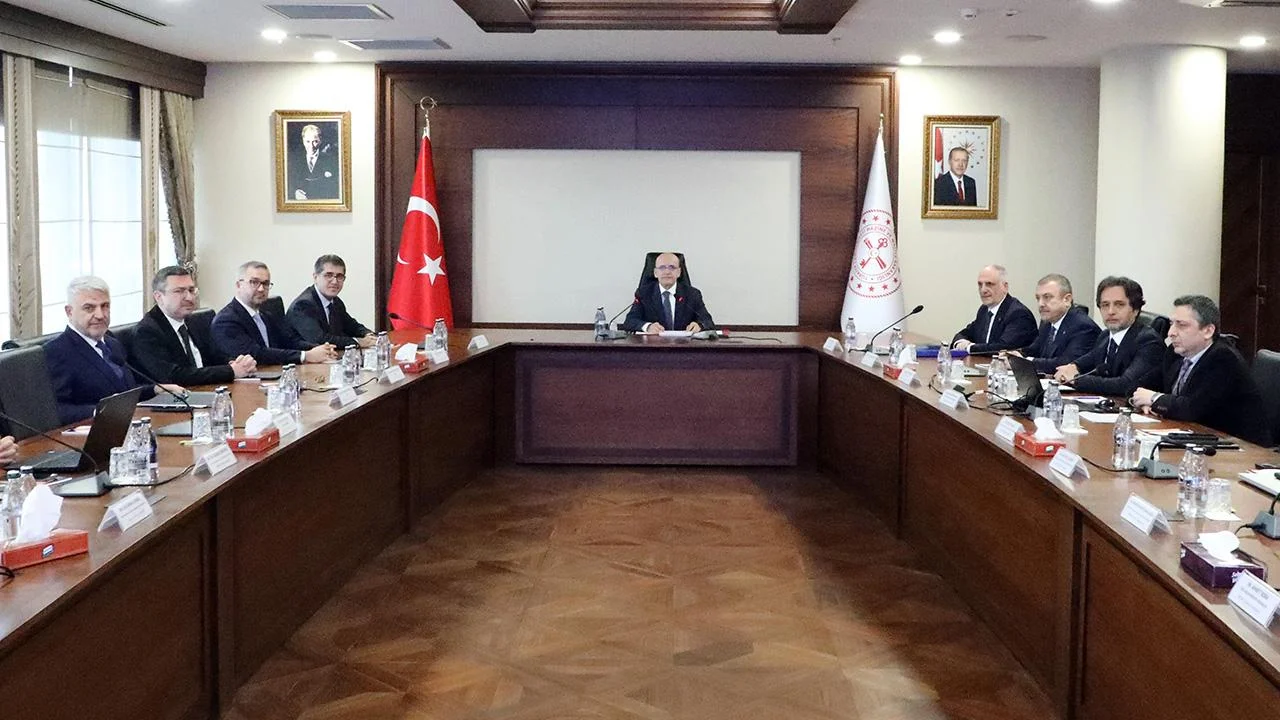 Finansal İstikrar Komitesi toplandı! Borsa yüzde 5,5 düşmüştü