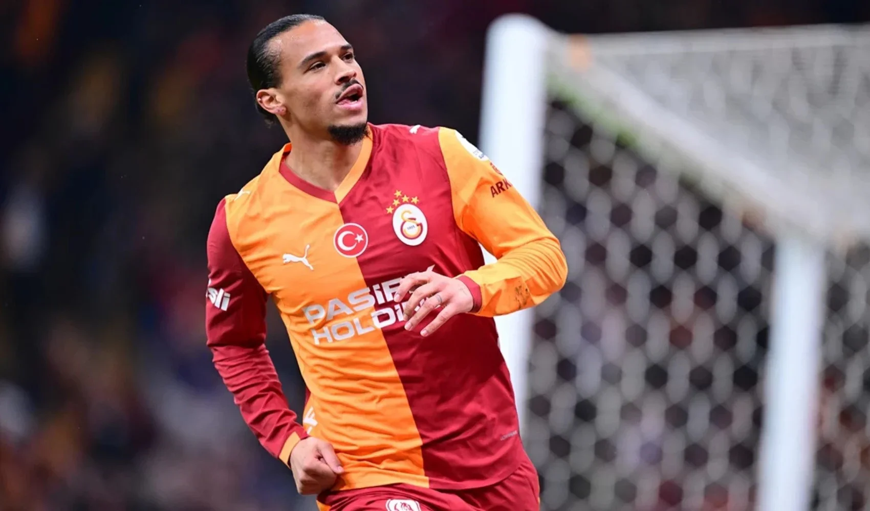 Galatasaray'da Sane krizi! "Ben 20 dakika oynayacak futbolcu değilim"