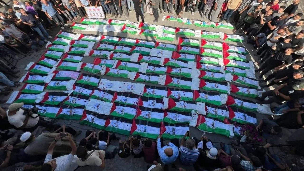 Gazze'de aylar sonra gelen acı haber: 100 şehit naaşı enkazdan çıkarıldı