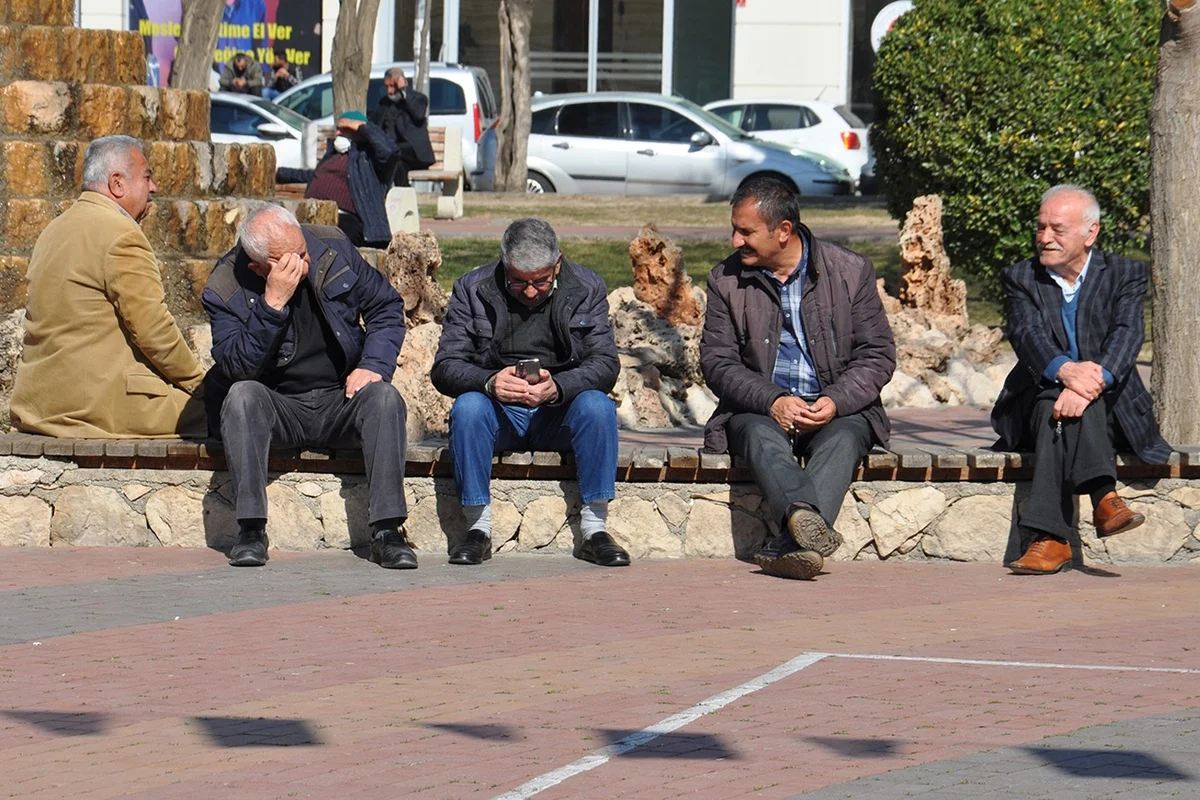 Gurbetçi emekliyi ilgilendiren emsal karar: İptal edilen sigorta süresi geri verildi