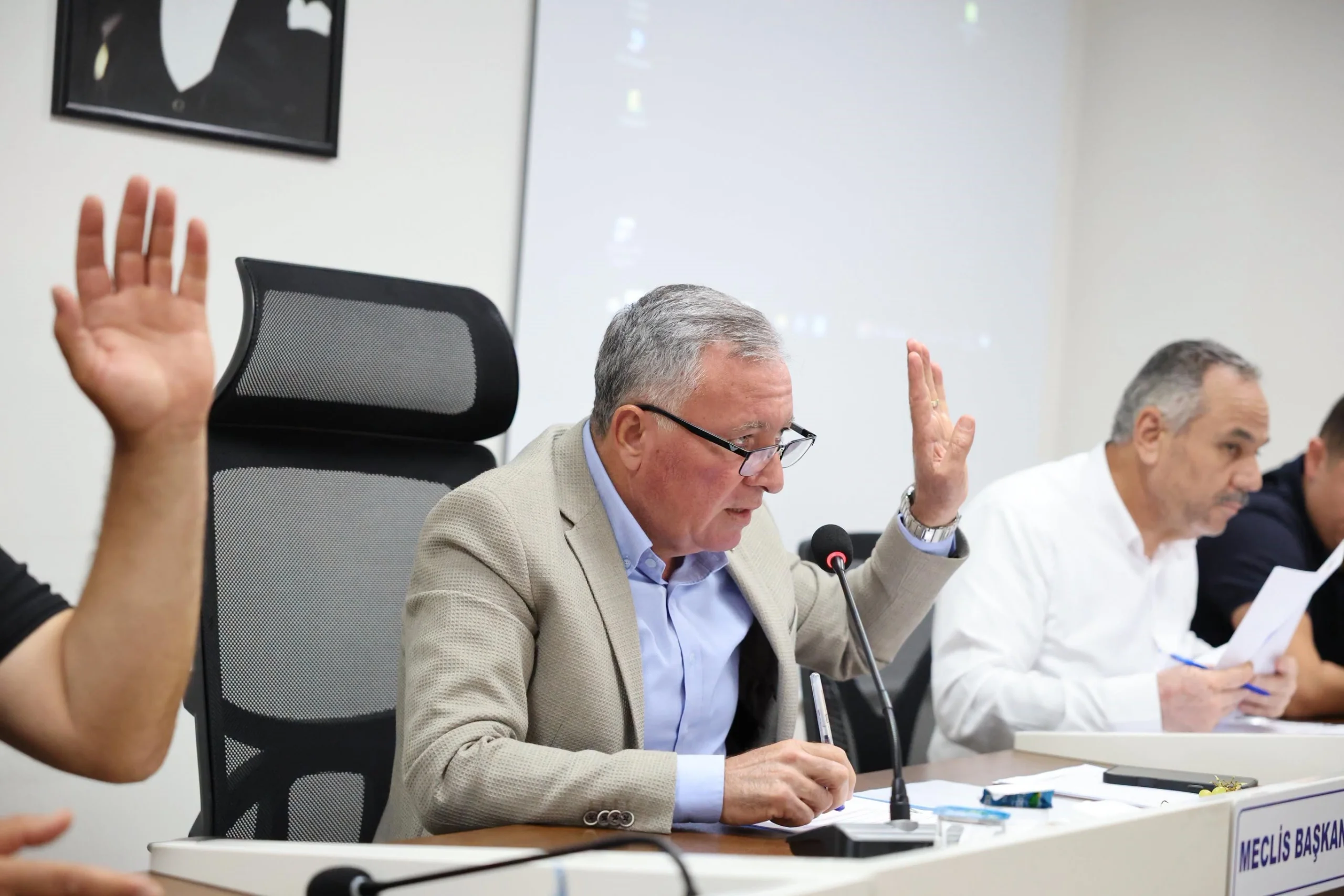 Honaz'da siyasi dengeler alt üst oldu: Yeni Parti üstünlüğünü CHP’ye kaptırdı