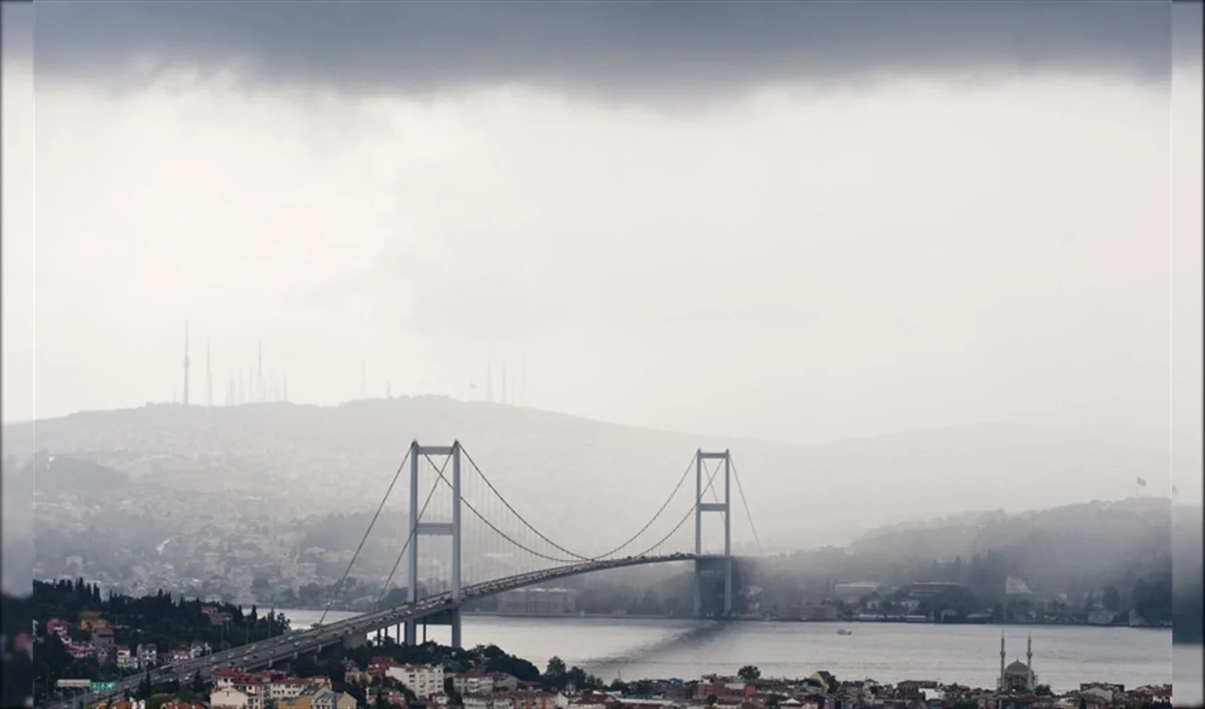 İstanbul'a haftalık yağış uyarısı! Perşembeye kadar sağanak