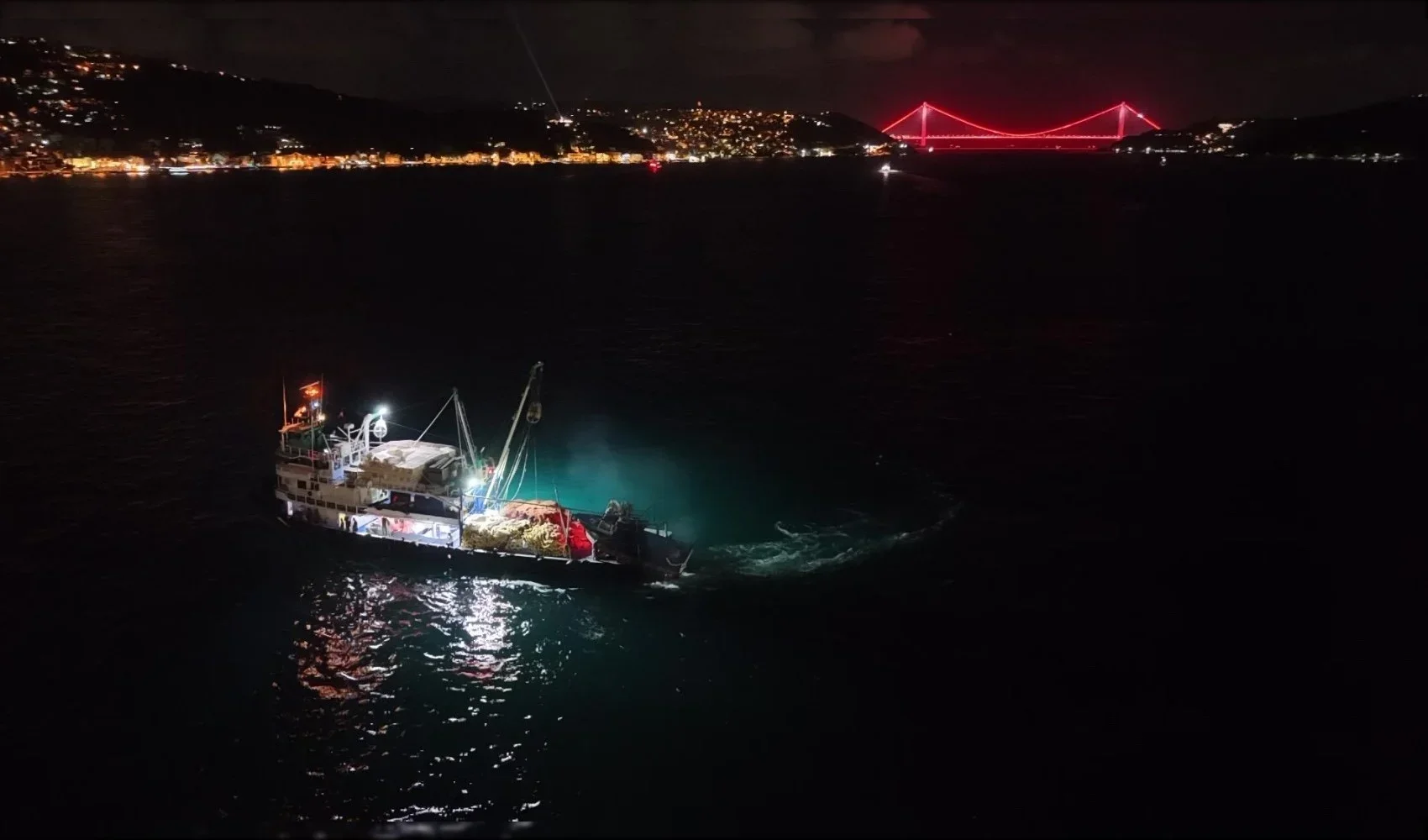 istanbul-da-balikcilik-sezonu-acildi-bu-yil-bol-palamut-var-1.webp