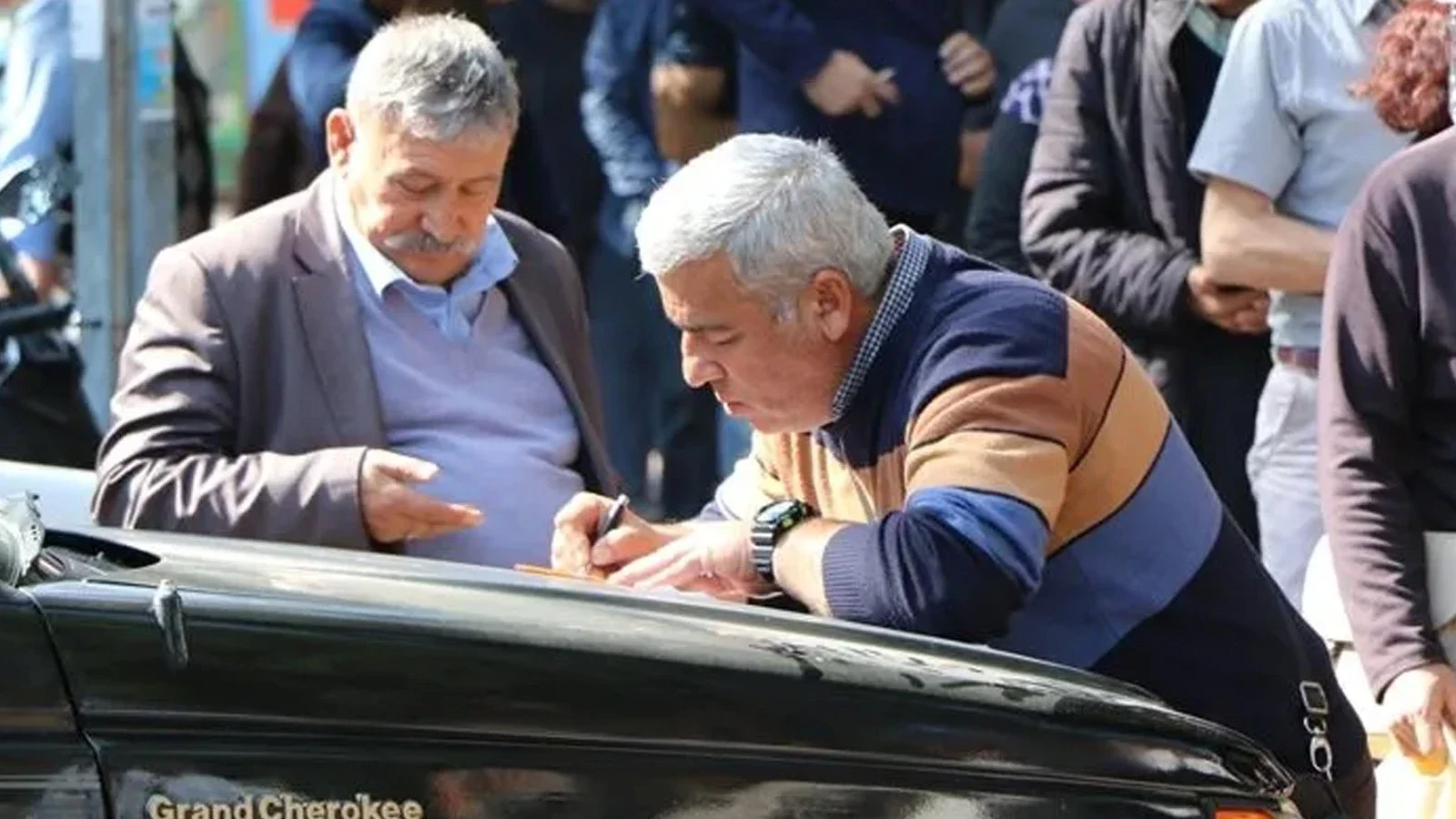 Kademeli emeklilik gündemde! AK Parti mesafeli
