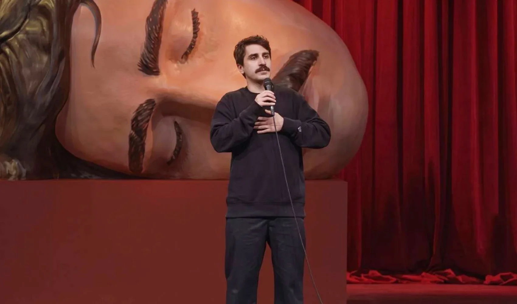 kapak_youtubeda-para-kazanmaya-kapatmisti-tutuklanan-deniz-goktasin-gosterisi-rekora-kosuyor-439294.webp