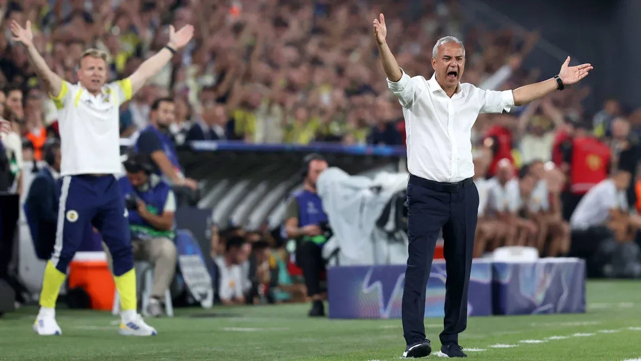 Kaya Çilingiroğlu’ndan Fenerbahçe’ye şok öneri: Bir haftada İsmail Kartal’ı unutturur