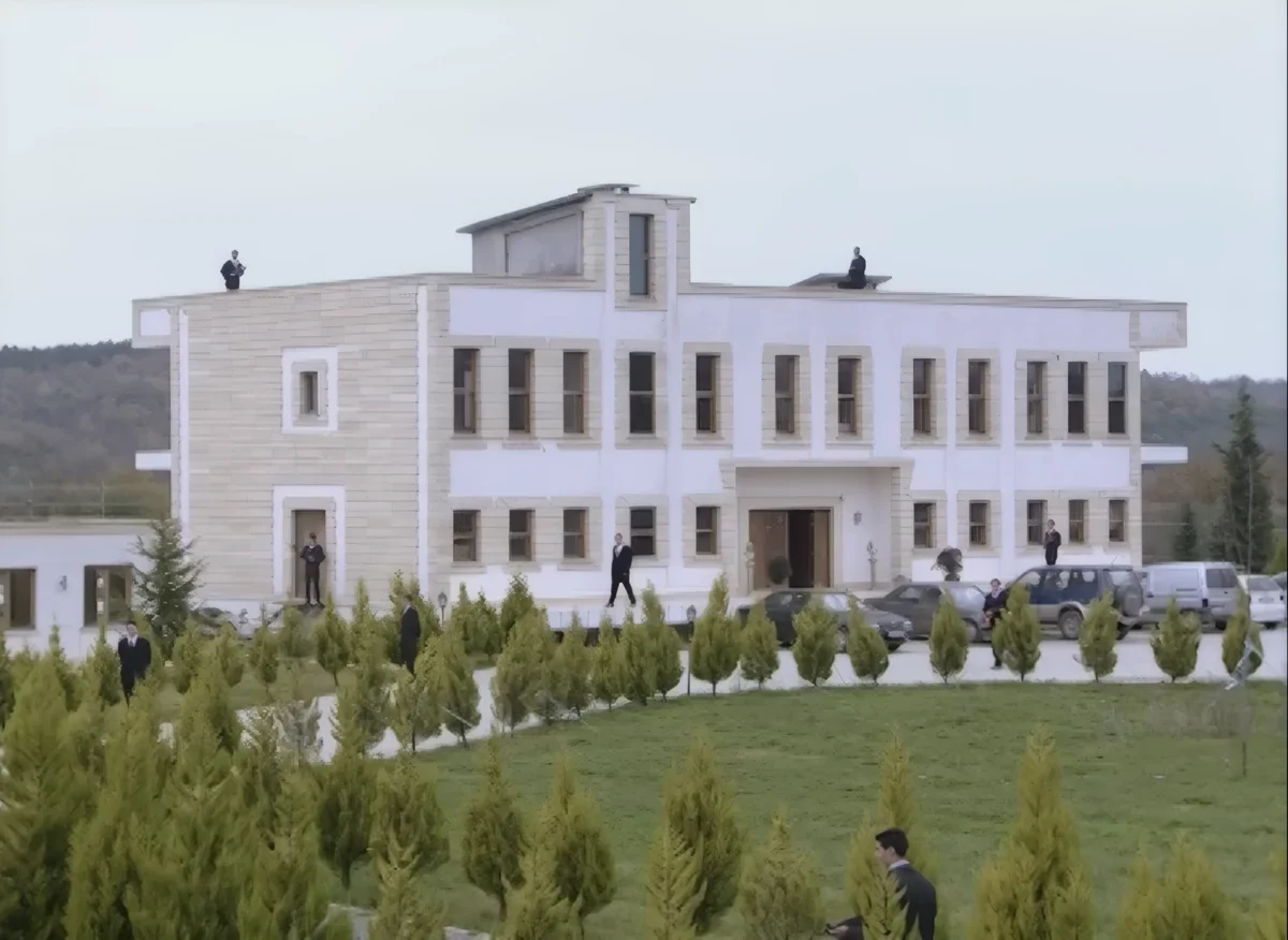 Kurtlar Vadisi'ndeki Tombalacı’nın malikânesi satışta: İşte ilan fiyatı