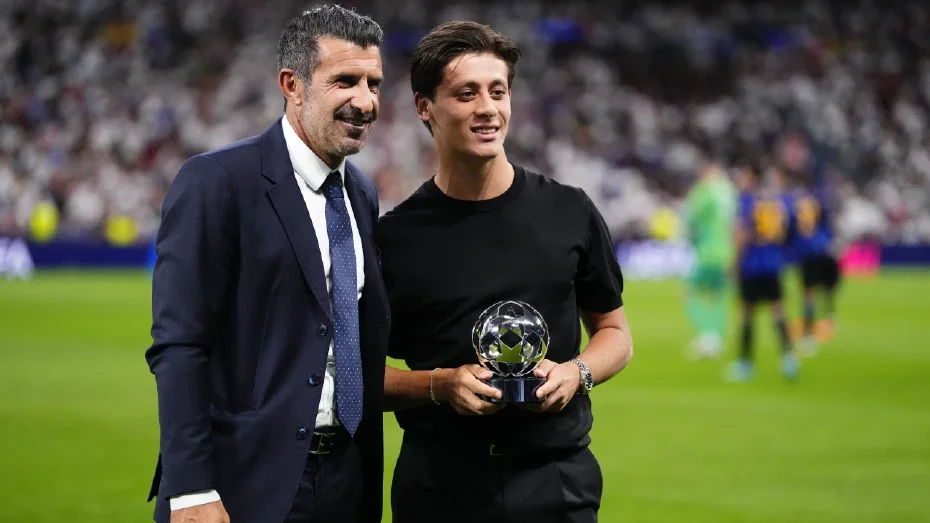 Maç oynamadı, geceye damga vurdu: Arda Güler'e UEFA'dan dev ödül