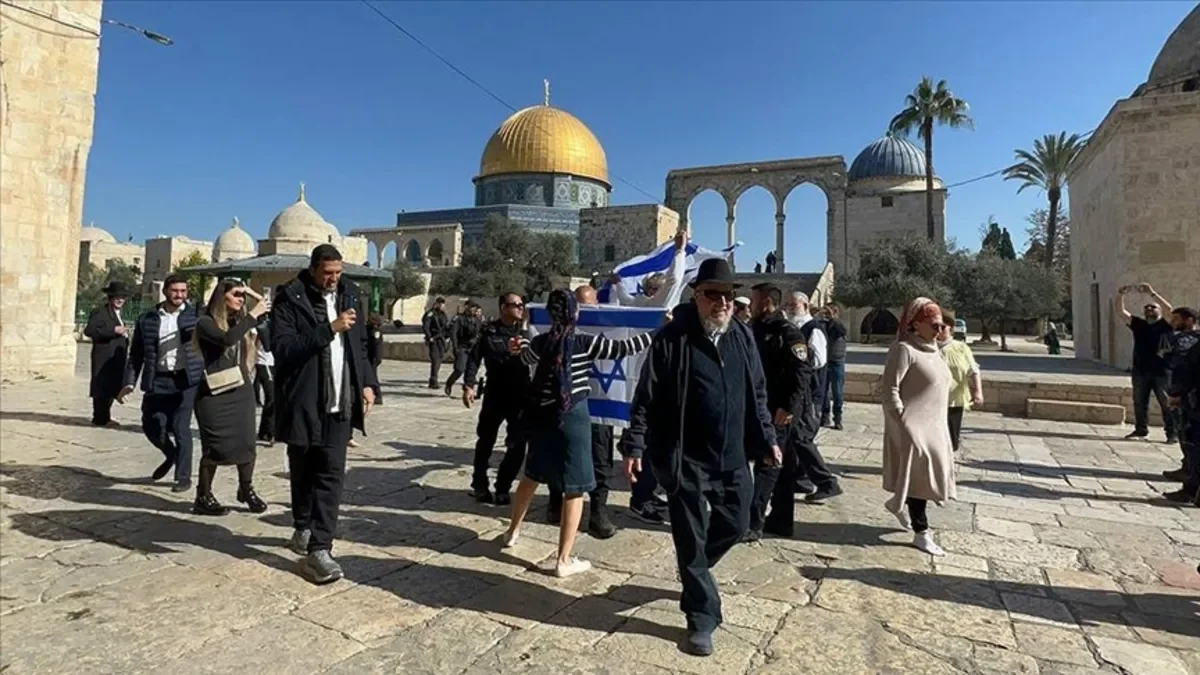 Müslümanlar Aksa'ya alınmayacak: Siyonistlerin Tişri baskınları başladı