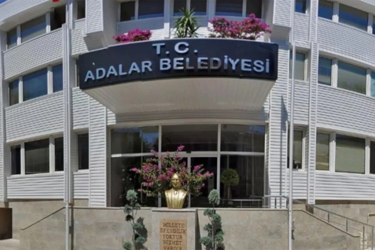 Seçim ertelendi: Adalar'da CHP üyeleri oturuma gelmedi