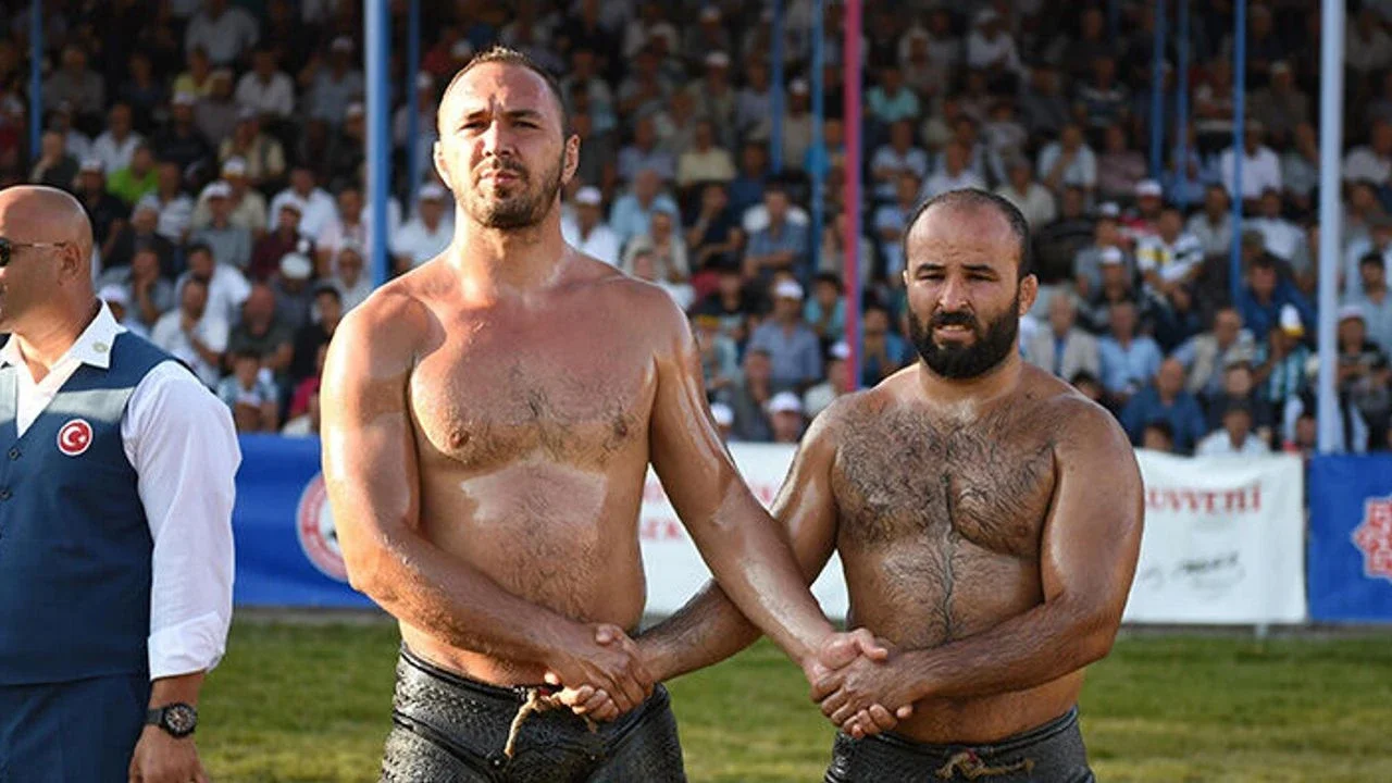 Sungurlu'da çayır kızışacak: 36 Başpehlivan, 750 pehlivan aynı dualarla çıkıyor!