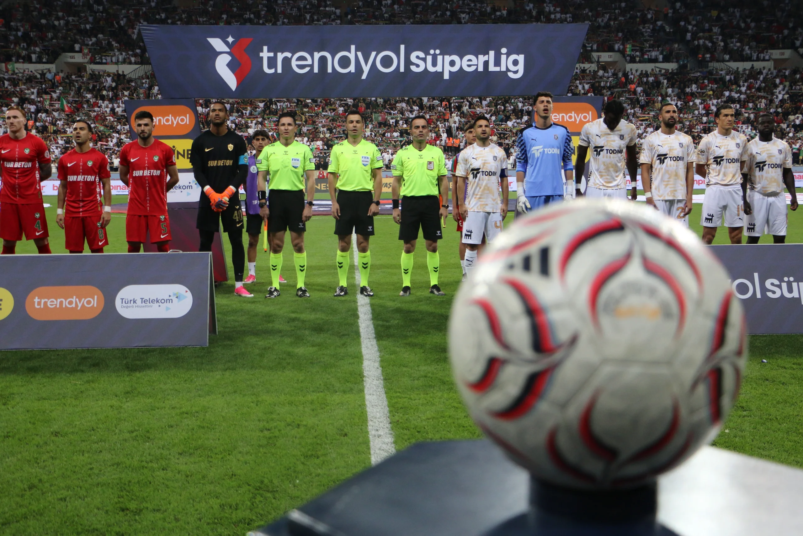 Süper Lig'de 5. Haftanın 11'i açıklandı: Zirvede Amedspor'un yıldızı var