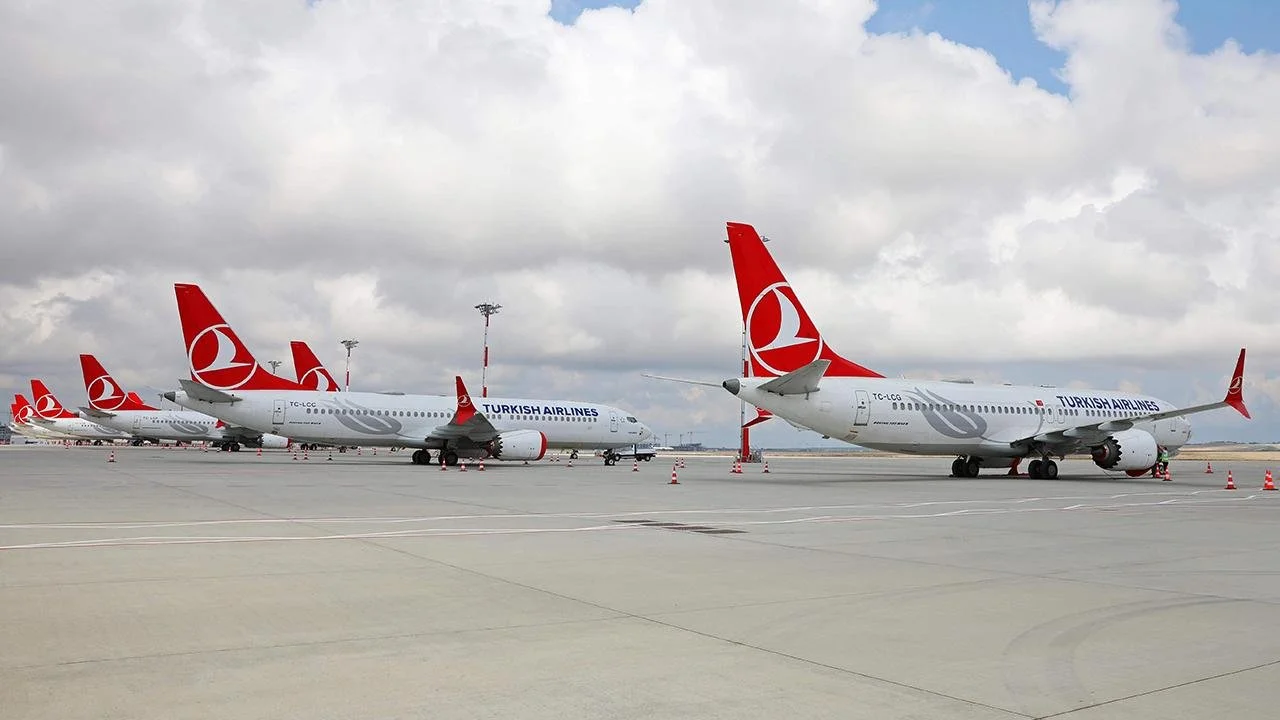 THY filosunu Boeing ile geliştiriyor: 150 uçaklık dev sipariş KAP'a bildirildi!