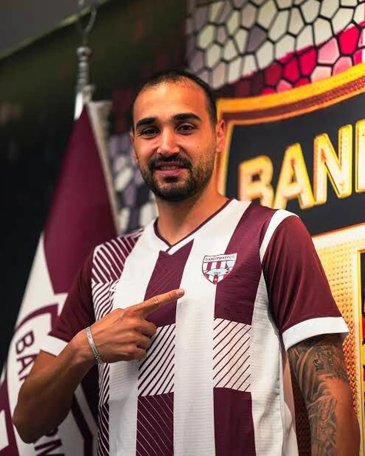 tolga-kalender-kimdir-neden-oldu-25-yasinda-hayatini-kaybetti-1.webp