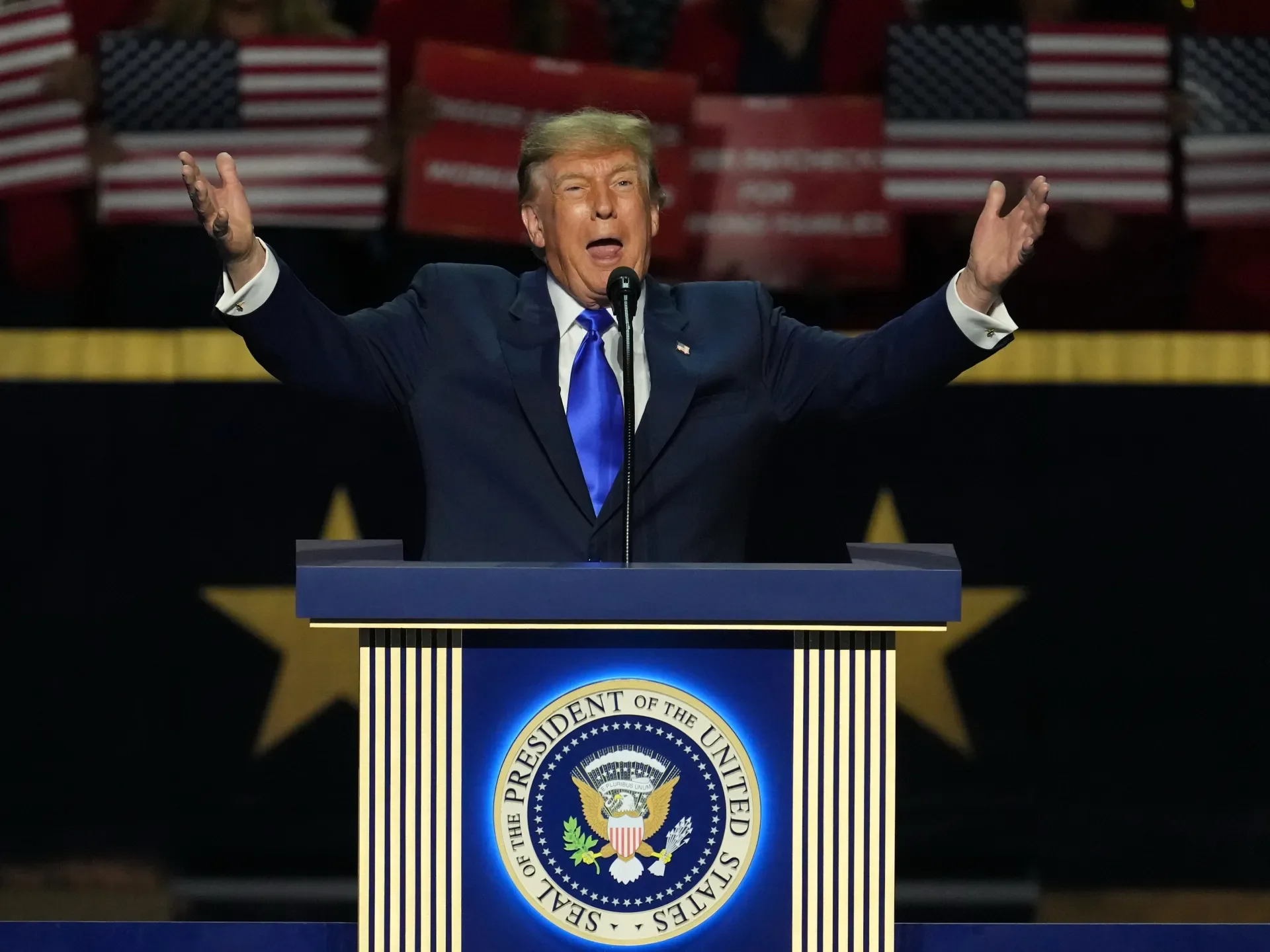 Trump'tan Hürmüz Boğazı'nda 'Kazanım' çıkışı: Trump Boğazı olsun, petrol düşecek
