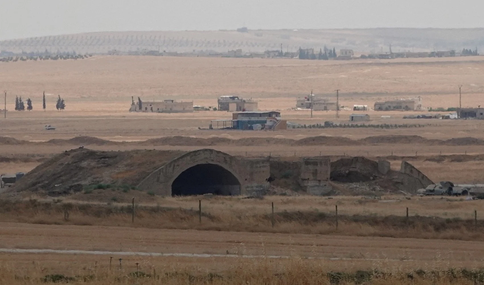 Türkiye’den İsrail’e sert tepki: Saldırılarla, Suriye’nin yeniden inşasını sabote ediyor
