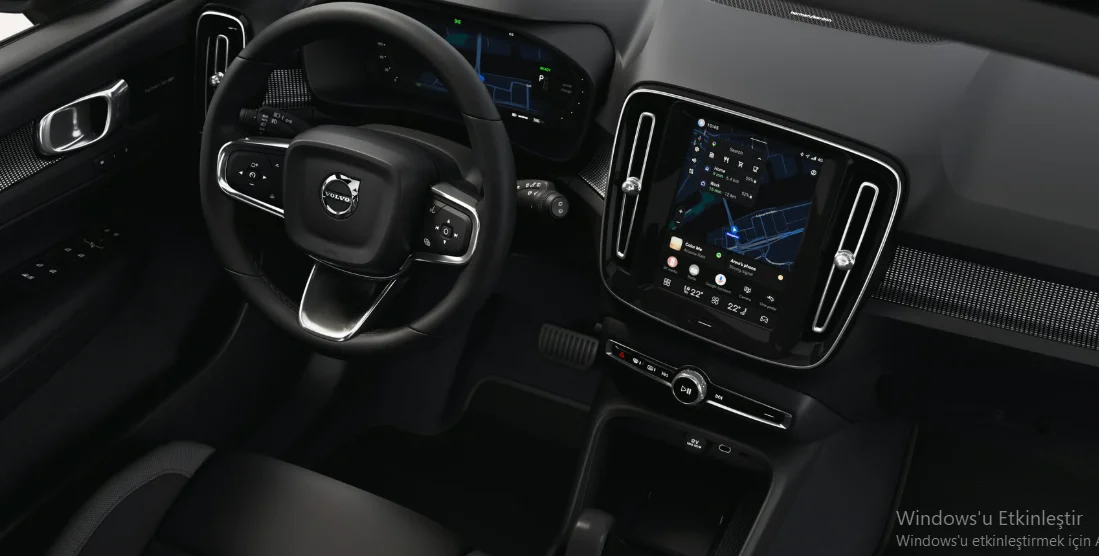 volvo-ex40-turkiye-fiyati-aciklandi-566-km-menzil-28-dakikada-sarj-5.webp
