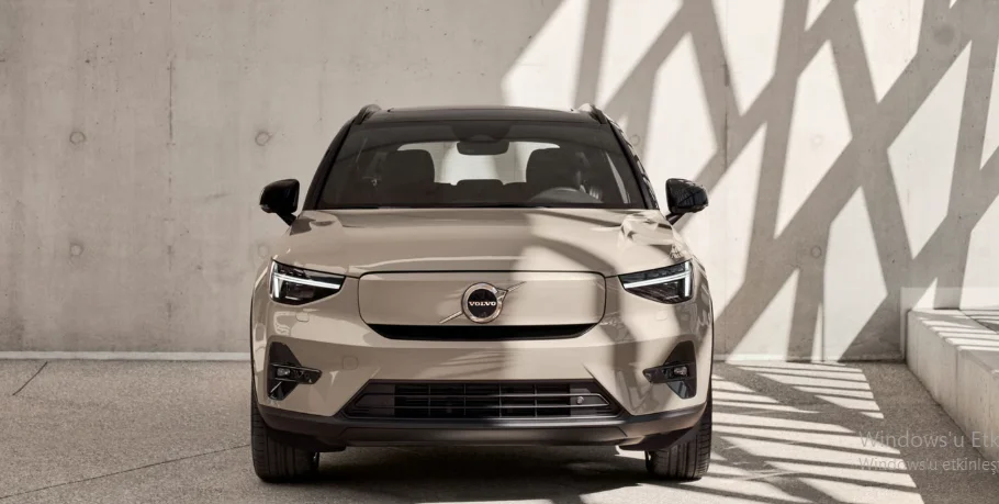 volvo-ex40-turkiye-fiyati-aciklandi-566-km-menzil-28-dakikada-sarj-9.webp