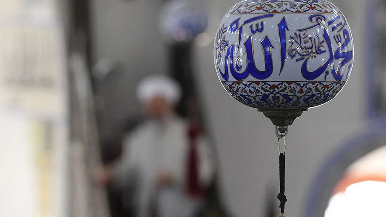 2-ekim-2026-bugunku-cuma-hutbesi-cami-ve-sosyal-hayat.webp