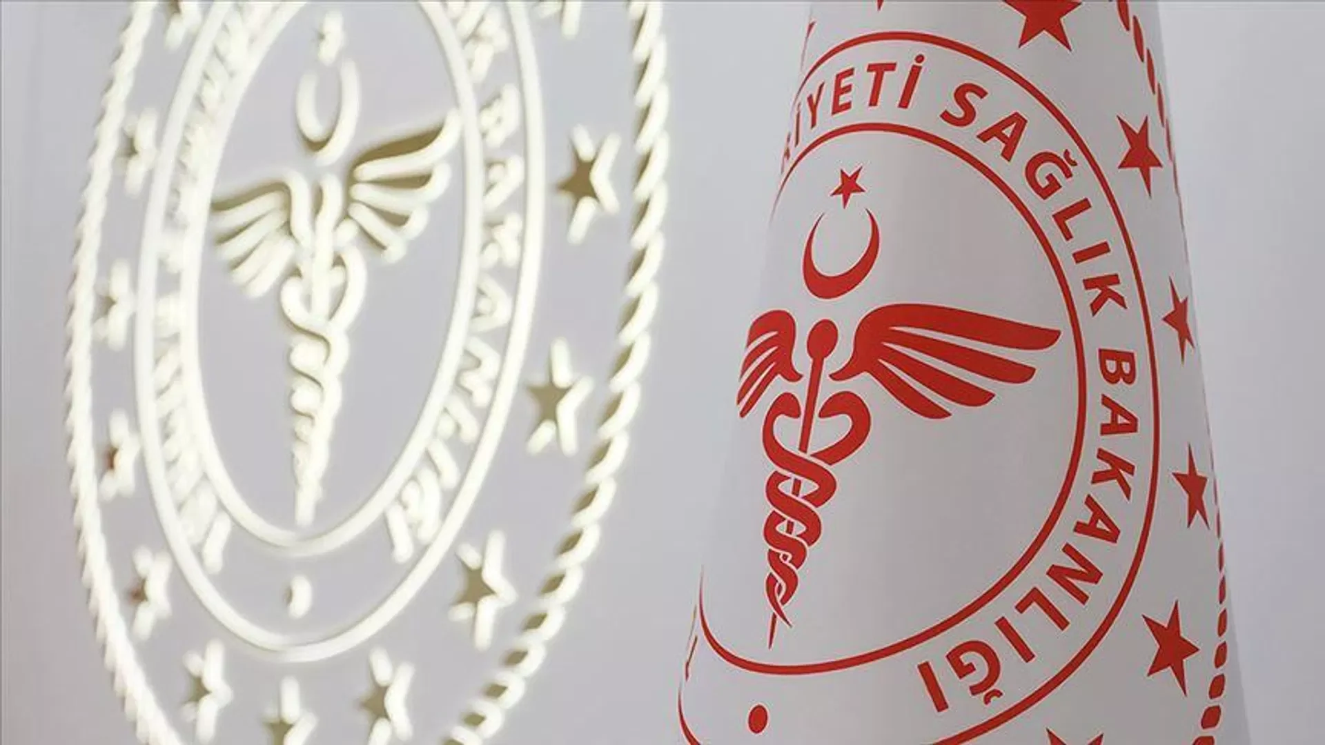 2027-icin-31-bin-sozlesmeli-saglik-personeli-alinacak-iste-kontenjanlar-1.webp