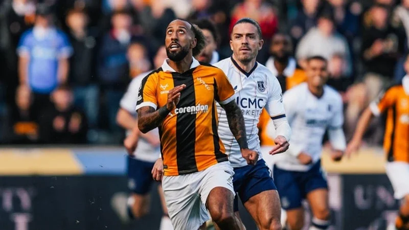 Acun Ilıcalı'nın takımı Hull City, Everton ile 2-2 berabere kaldı