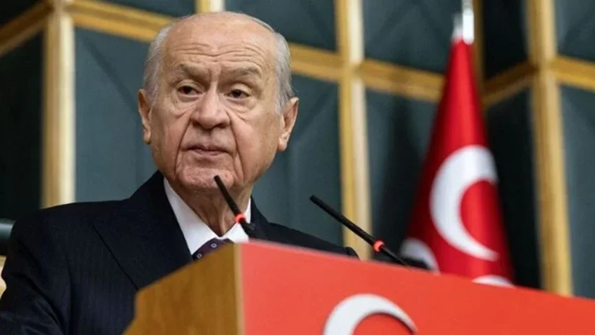 bahceli-den-iki-bakan-aciklamasi-siyasete-ihanettir.webp