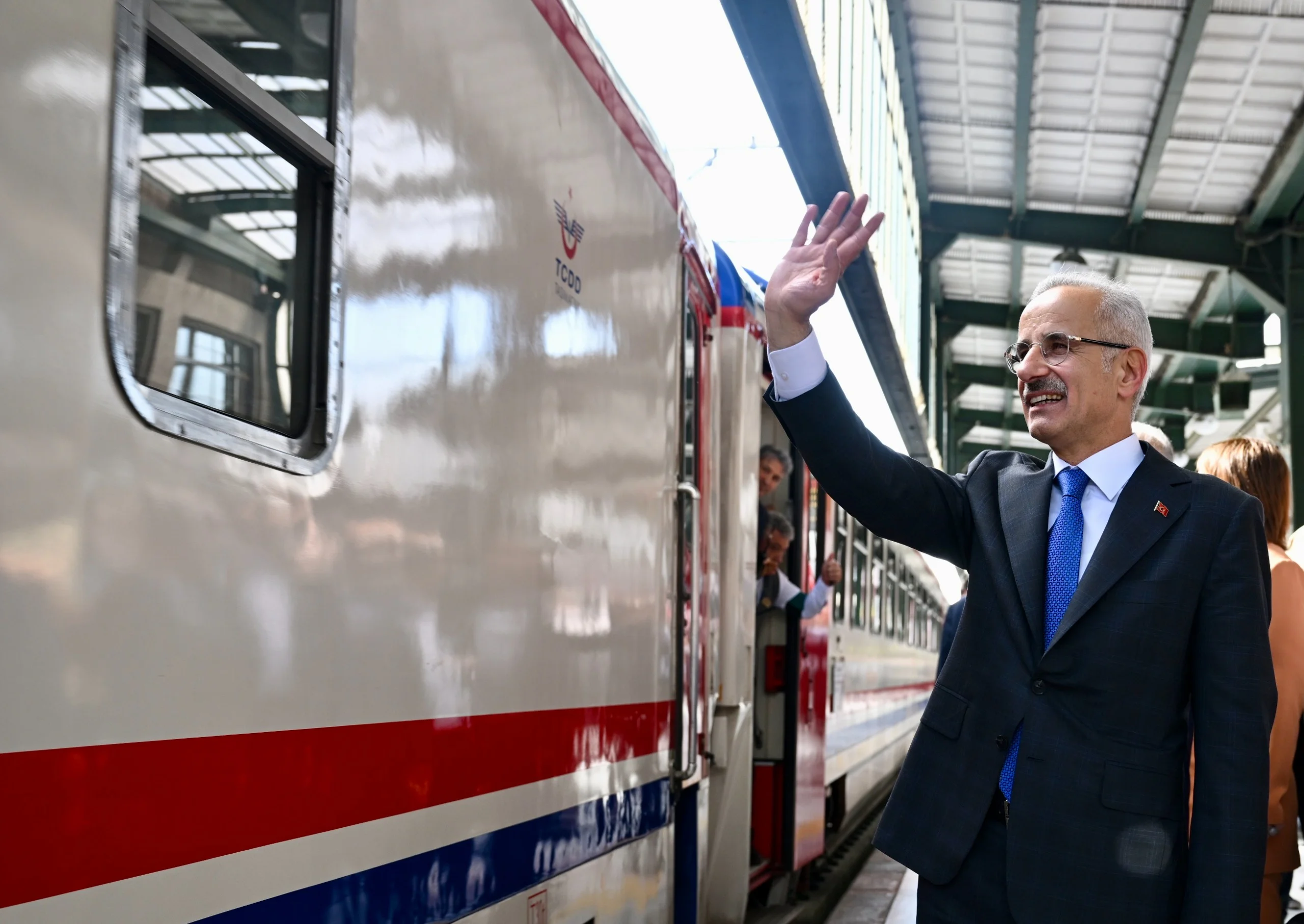 Bakan Uraloğlu Turistik Doğu Ekspresi'nin sefer tarihlerini açıkladı