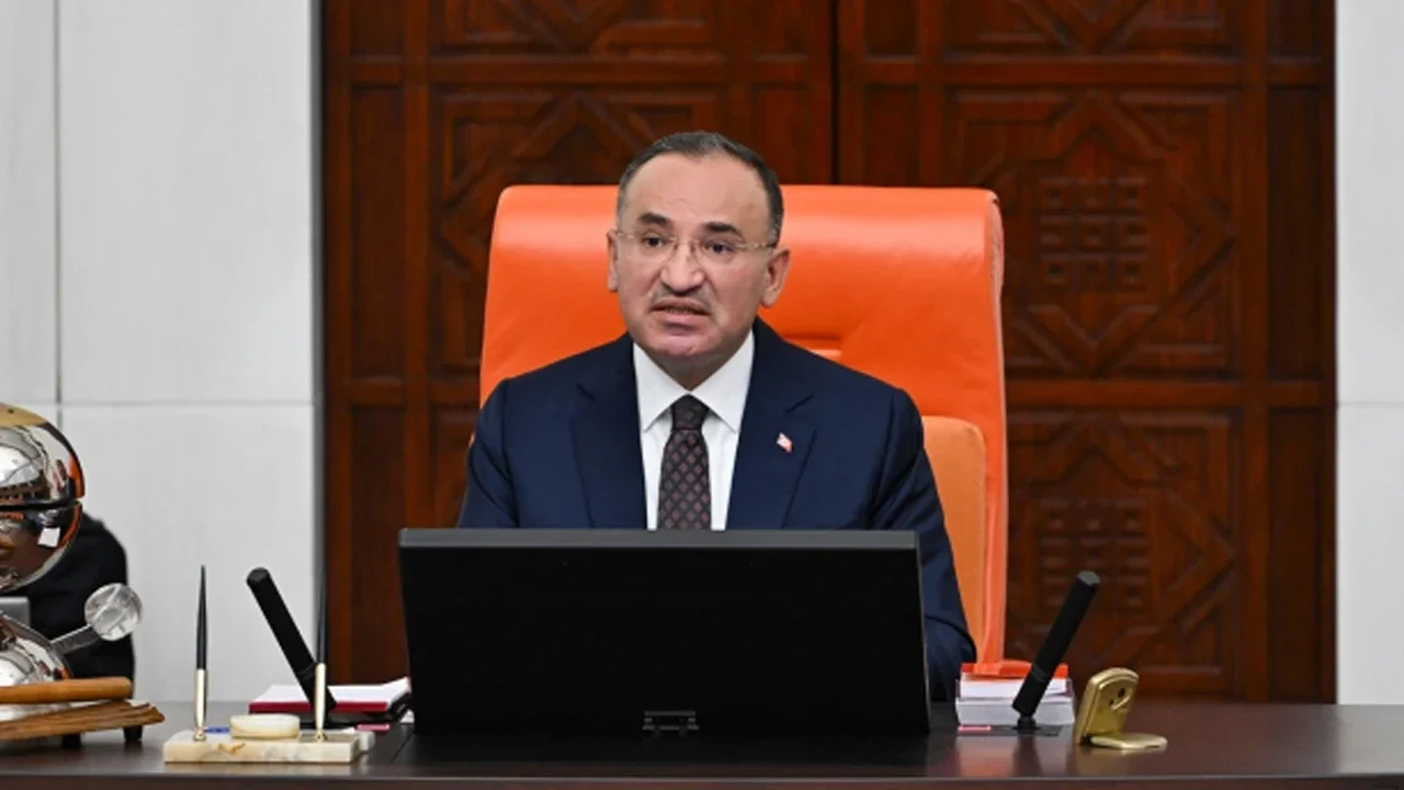 Bekir Bozdağ istifa etti: TBMM Başkanvekilliği görevini bıraktı