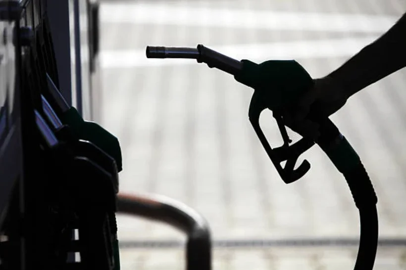 benzine-4-30-tl-indirim-geldi-20-ekim-2026-guncel-akaryakit-fiyatlari-1.webp