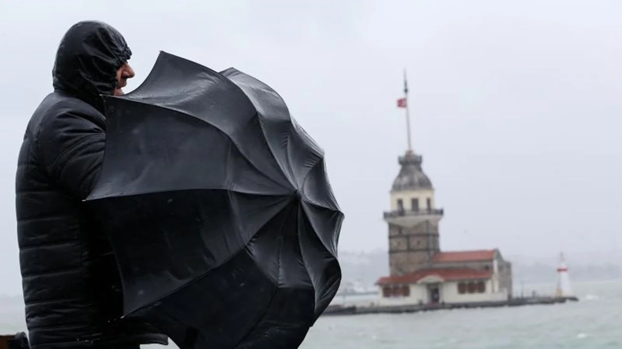 Bugünkü hava durumu: İstanbul'a kuvvetli yağış, Marmara'ya fırtına!