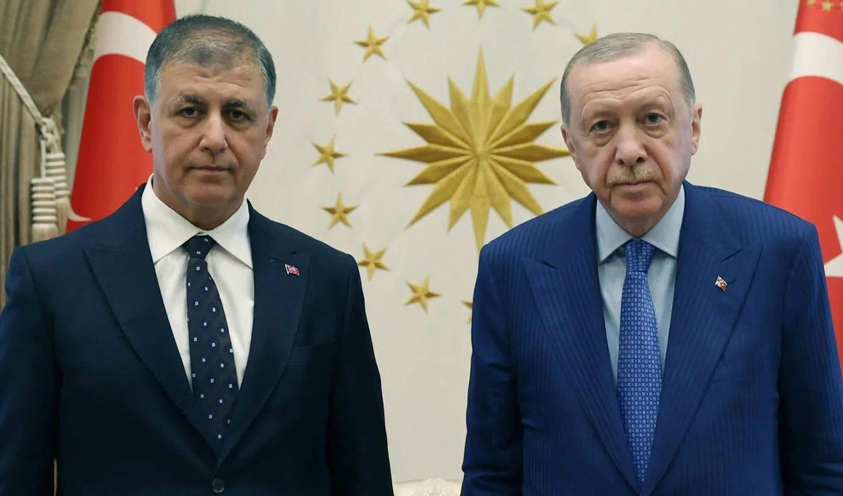 cemil-tugay-ak-parti-ye-katiliyor-ilk-kez-izmir-i-yonetecek.webp
