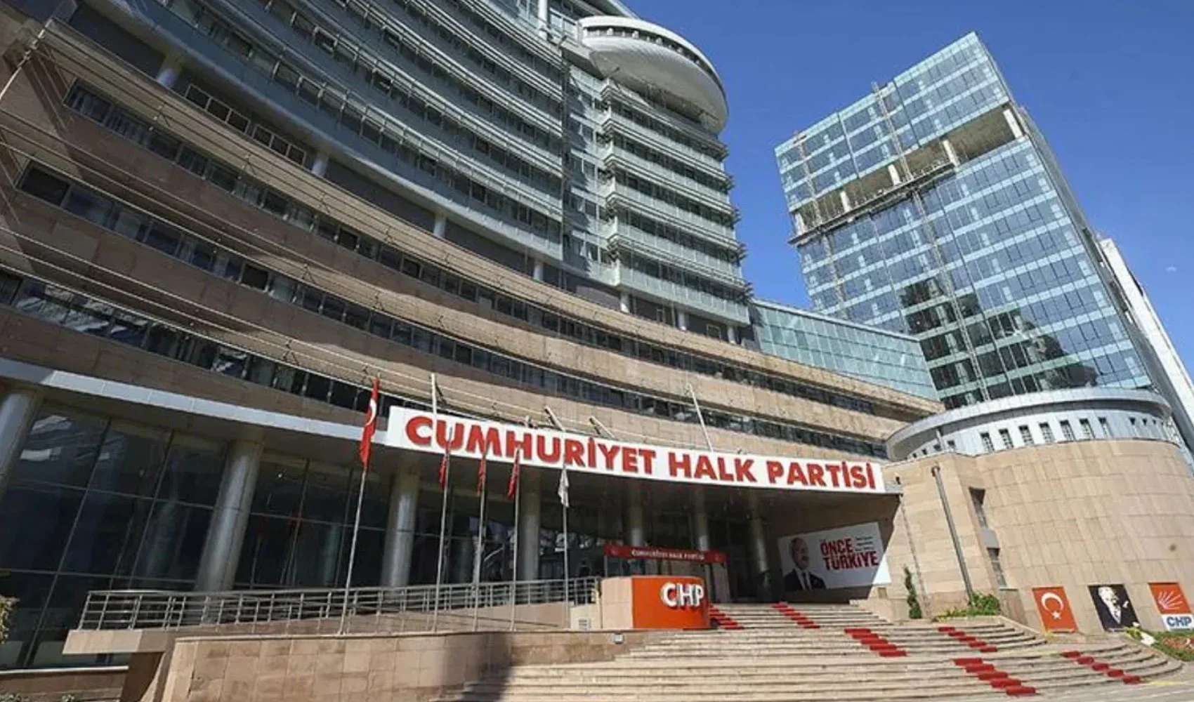 CHP’de 48 kişi ihraç edildi! Nazlıaka, Cihaner, Sayek Böke...