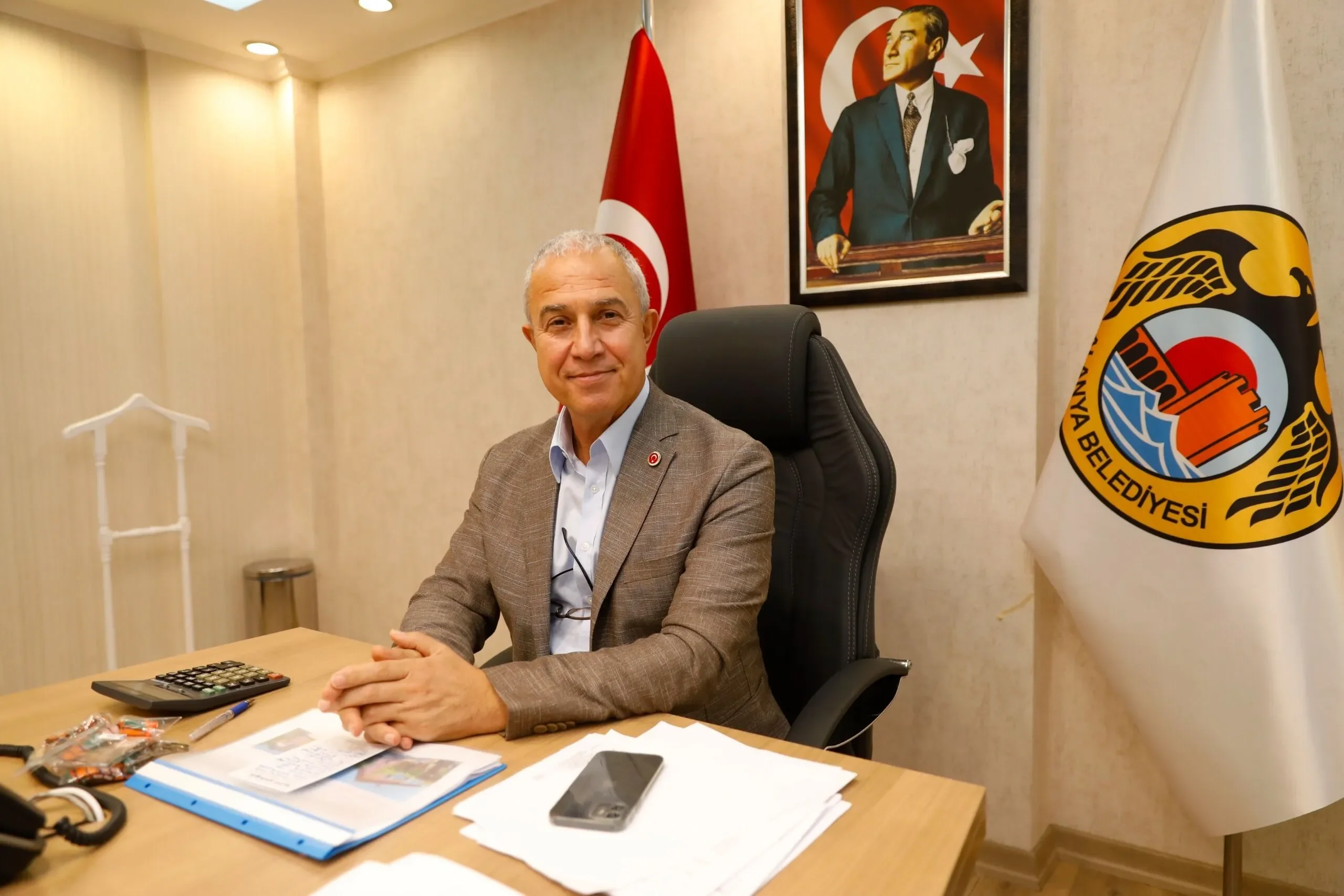 CHP'de iki belediye başkanı daha istifa etti! Özçelik ve Kotan disipline sev edilmişti