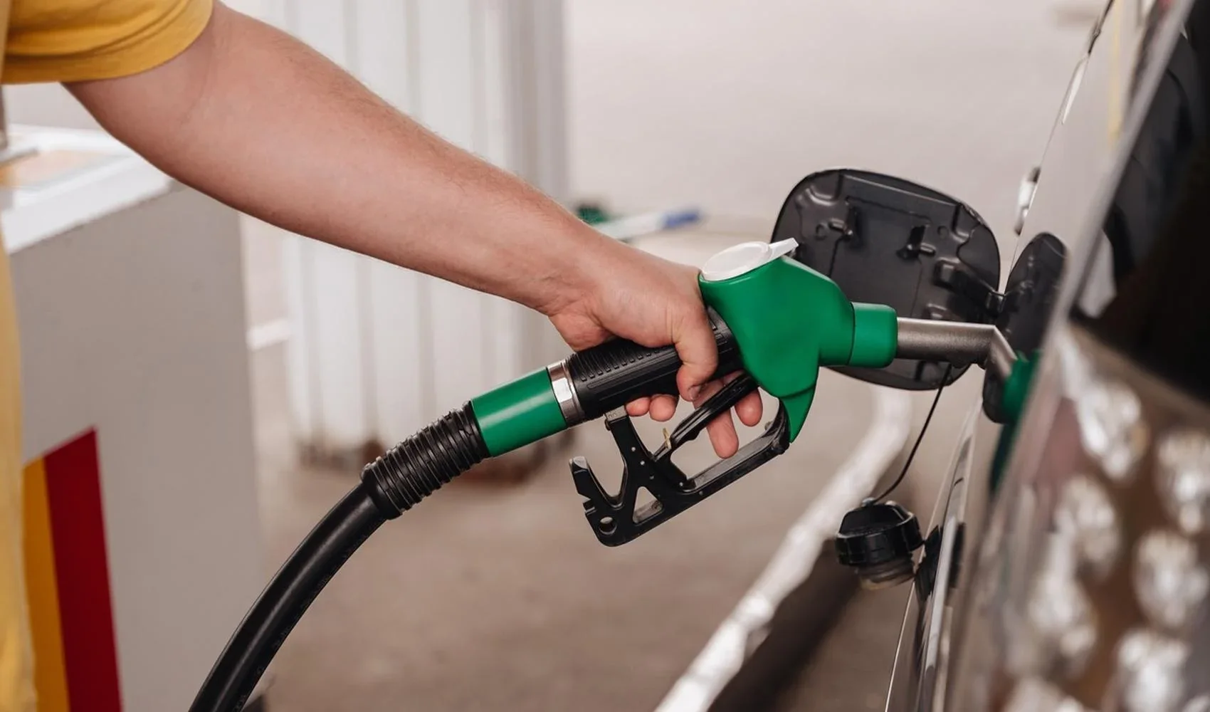 esel-mobil-bitti-lpg-ye-1-48-tl-benzine-4-15-tl-kademeli-zam-geldi-1.webp