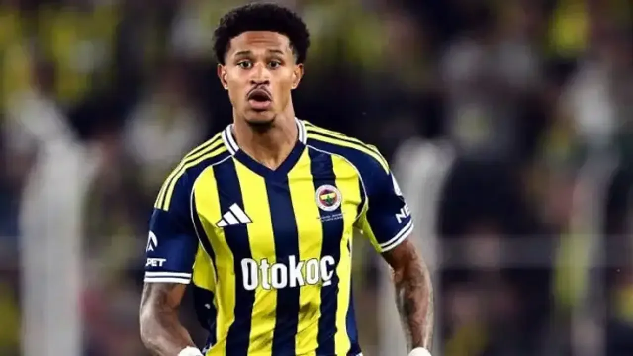 Fenerbahçe, Jayden Oosterwolde'yi 6 aylığına kiralamayı planlıyor